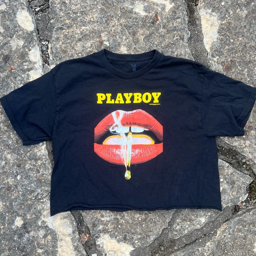 Thrifted Playboy Crop T-shirt size L